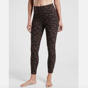 Athleta Salutation Stash Pocket II Printed 7/8 Tight Mini Camo Lux Walnut Brown